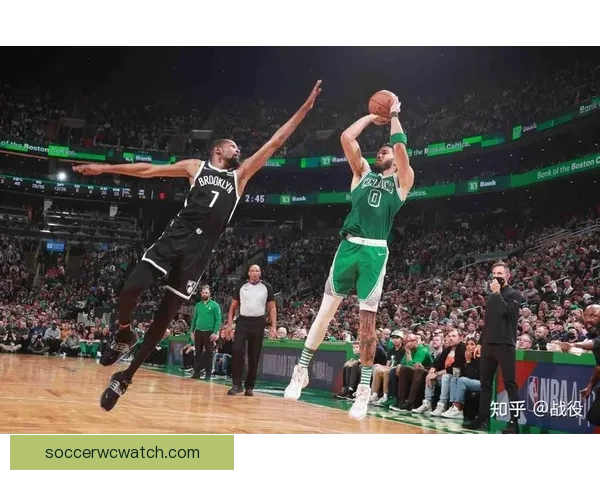 布兰登-米勒首节狂砍16分 生涯总得分突破3000分大关再创里程碑