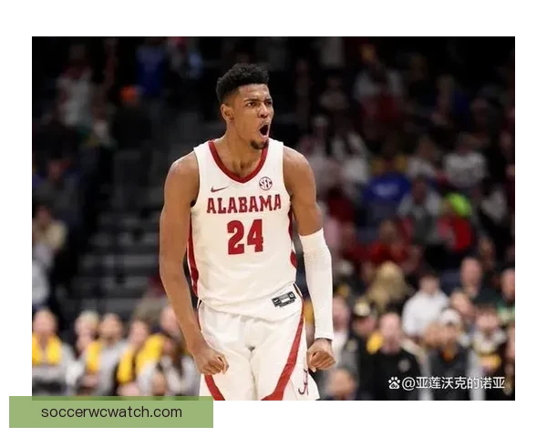 布兰登-米勒首节狂砍16分 生涯总得分突破3000分大关再创里程碑